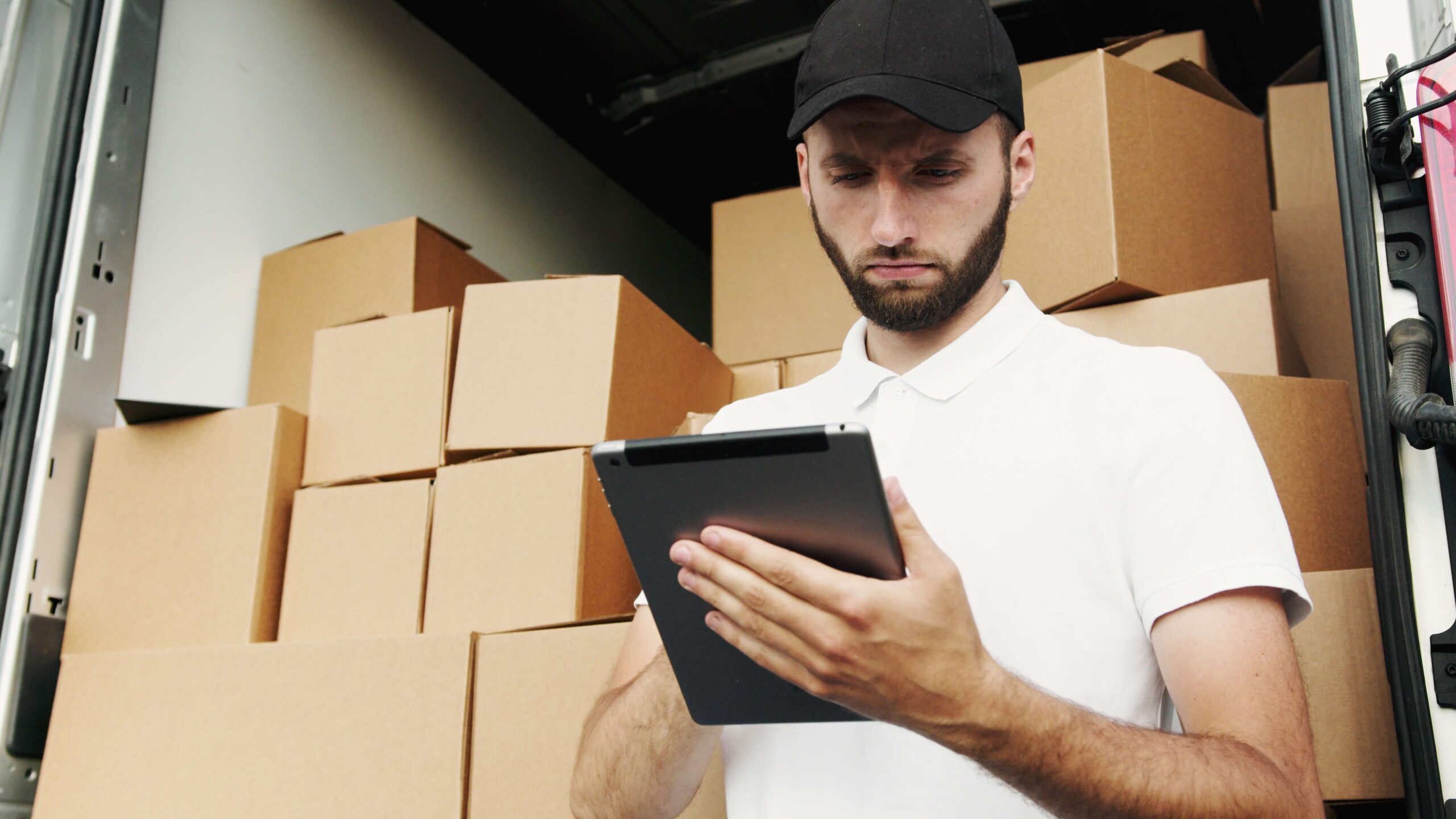Suivre un Colis : Guide Complet pour Suivi, Astuces et Meilleures Pratiques